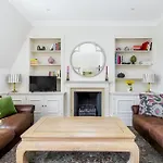 The Baby\'S Breath 2 Bedroom With Patio In Chelsea